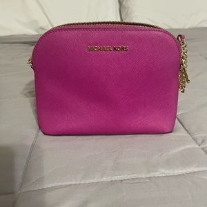 Michael kors Jet Set dome crossbody